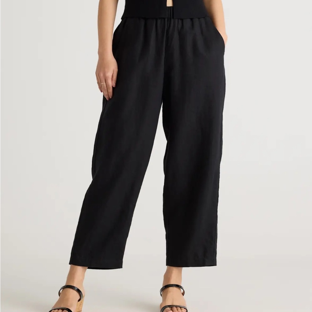 Quince Black Ankle-Length linen pants with Wide-Leg Design